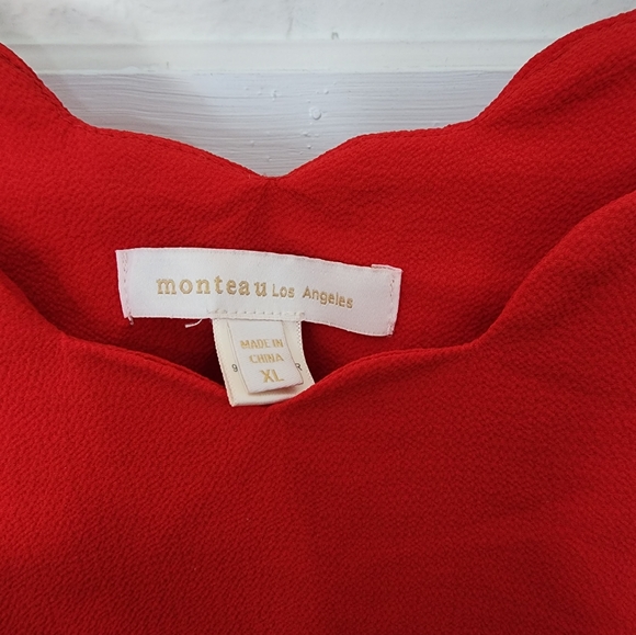 Monteau Tops - MONTEAU Los Angeles Red Peekabo Sleeve Blouse